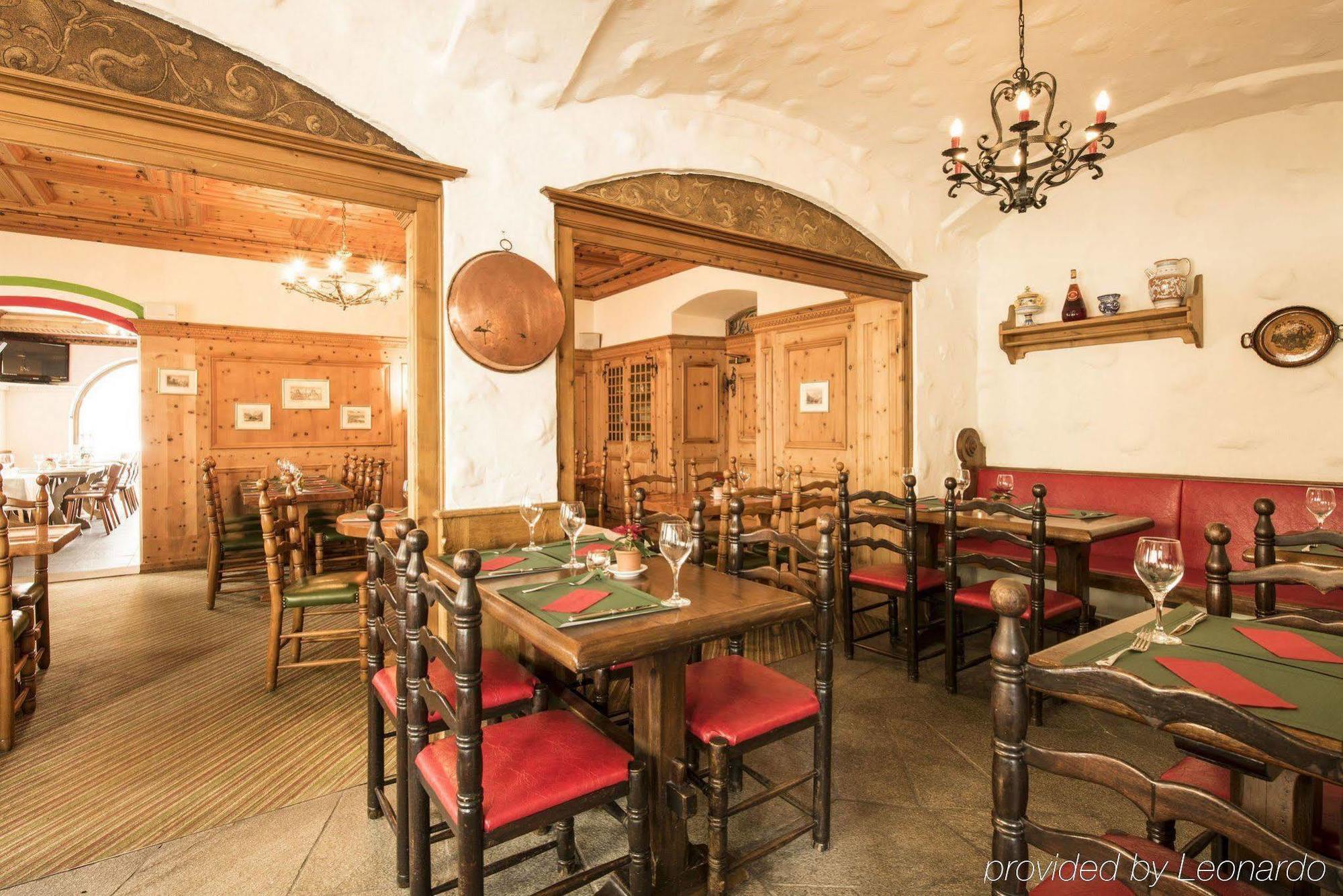 Posthotel Holiday Villa Arosa Esterno foto